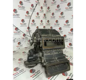 Корпус пічки з кондиціонером Renault Trafic / Opel Vivaro / Nissan Primastar (00-14), 271207371R, 8200006922, 8200176789, 8200410470, 91167471, 91168644, 91168645, 93854148 Корпус пічки з кондиціонером Renault Trafic / Opel Vivaro / Nissan Primastar (00-14), 271207371R, 8200006922, 8200176789, 8200410470, 91167471, 91168644, 91168645, 93854148