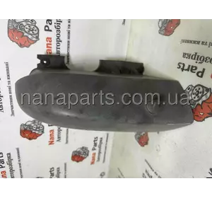 Накладка над ліхтарем верхня ліва Renault Trafic / Opel Vivaro / Nissan Primastar, 8200229874, 8200229878 Накладка над ліхтарем верхня ліва Renault Trafic / Opel Vivaro / Nissan Primastar, 8200229874, 8200229878