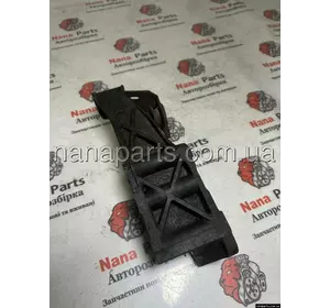 Кронштейн двигуна 2.5 dci Renault Trafic / Opel Vivaro / Nissan Primastar (00-14) 8200526444 Кронштейн двигуна 2.5 dci Renault Trafic / Opel Vivaro / Nissan Primastar (00-14) 8200526444