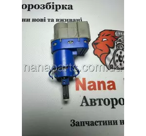 Датчик стоп сигнала Ford Transit mk8, 8T4T93854AA Датчик стоп сигнала Ford Transit mk8, 8T4T93854AA