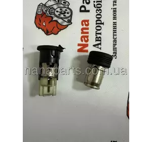 Прикурювач в зборі Renault Master III,  8230001239 Прикурювач в зборі Renault Master III,  8230001239