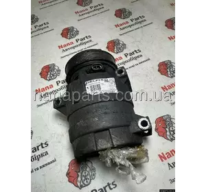 Компресор кондиціонера Renault Trafic / Master - Ope Vivaro / Movano 1.9 dci / 2.5 dci (01-14) 7700105765, 1135309 Компресор кондиціонера Renault Trafic / Master - Ope Vivaro / Movano 1.9 dci / 2.5 dci (01-14) 7700105765, 1135309