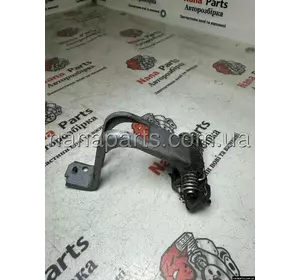 Обмежувач задніх дверей Renault Trafic / Opel Vivaro / Nissan Primastar (00-14) 006259D Обмежувач задніх дверей Renault Trafic / Opel Vivaro / Nissan Primastar (00-14) 006259D