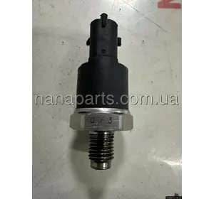 Датчик тиску палива в рейці Renault Master 2, 0281002398 Датчик тиску палива в рейці Renault Master 2, 0281002398